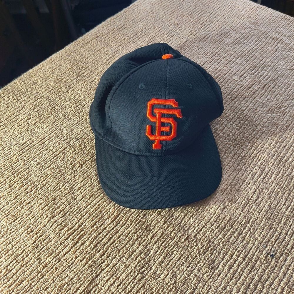 MLB Team Men's San Francisco Padres Logo Adjustable Black Baseball Cap